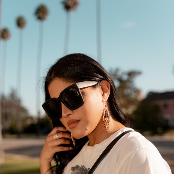 Huichol Party Fringe Earrings - Picture 5 of 6